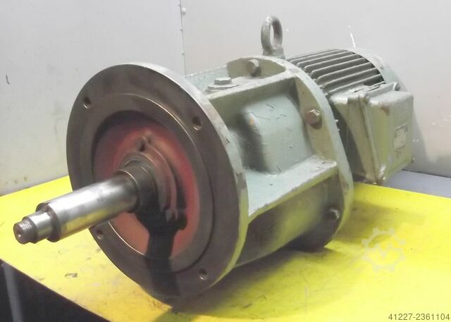 Tandwielmotor 3 kW 62/124 tpm BAUER DPF2A426/30SK
