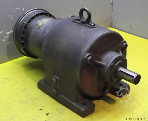 Tandwielmotor 0,22/0,3 kW 20/40 tpm SEW-EURODRIVE R6bD364-2