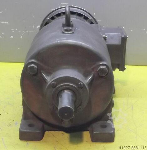 Tandwielmotor 0,22/0,3 kW 20/40 tpm SEW-EURODRIVE R6bD364-2