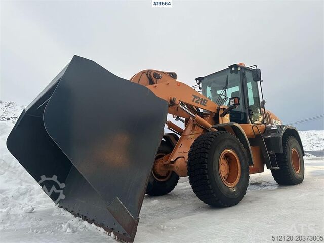 Wiellader CASE 721E wheel loader w/ snow bucket and gravel bucket