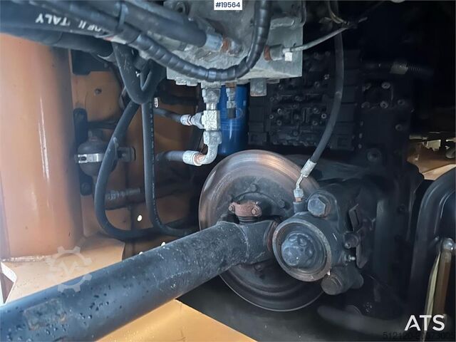 Wiellader CASE 721E wheel loader w/ snow bucket and gravel bucket