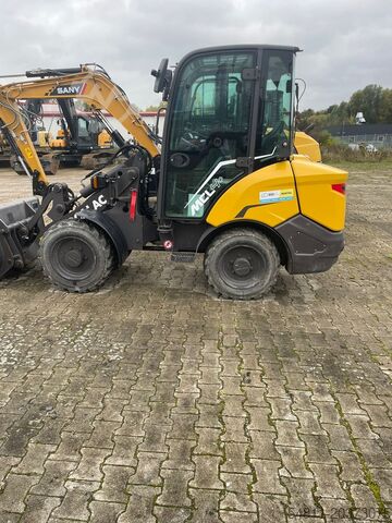 Wiellader MECALAC MCL 4+