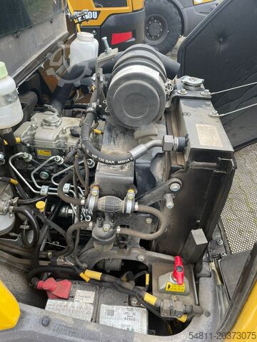 Pala gommata MECALAC MCL 4+