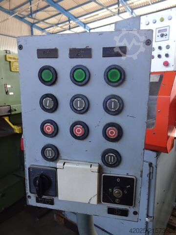 Gereedschap- / modelfreesmachine NARR LF 10