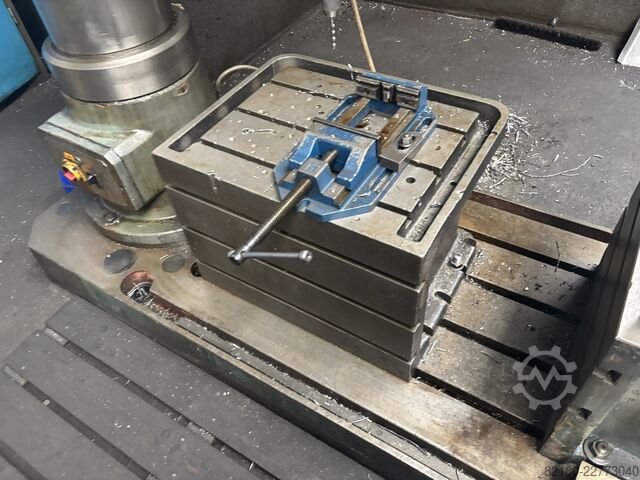 Taladradora radial con alcance de 1.600 mm Reform RB 50/16