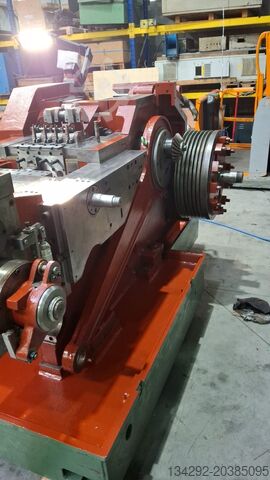 Machine voor het maken van schroeven SACMA SP.250