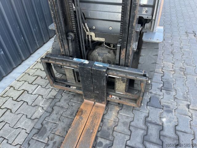 LPG-vorkheftruck Toyota 8FGF25