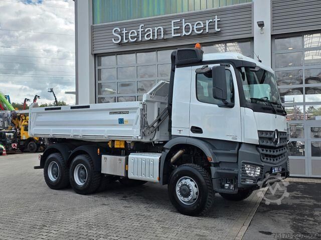 Sklápěč Mercedes-Benz Arocs 3343 AK 6x6 Meiller