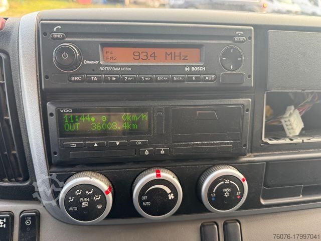 Furgón volquete FUSO 7 C 18 Kipper 4x4 Allrad Klima