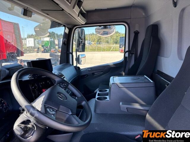 Ladbil med presenning  Atego 1224 L