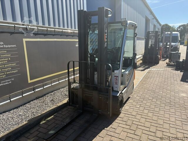 VS-23058 Elektrische triplex heftruck Still RX20-20P STILL RX20-20P