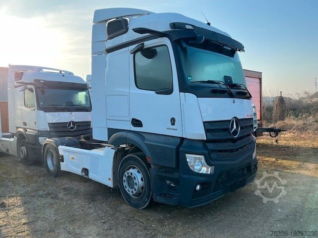 Tractor estándar MERCEDES-BENZ Actros 5 L-Fahrerhaus 1846