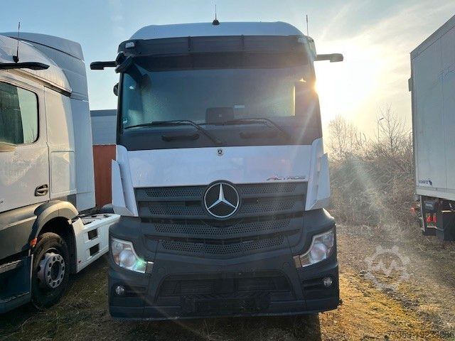 Tractor estándar MERCEDES-BENZ Actros 5 L-Fahrerhaus 1846