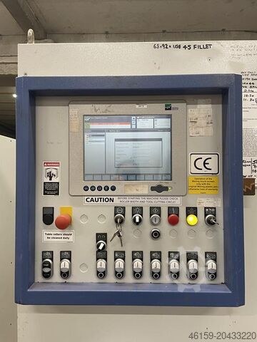 Moldador WEINIG POWERMAT 500 (6 spindle + Universal)