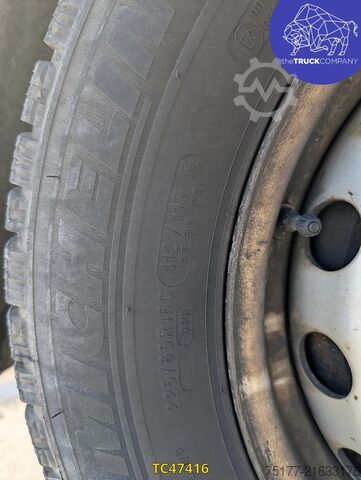 Lifting platform Renault Master