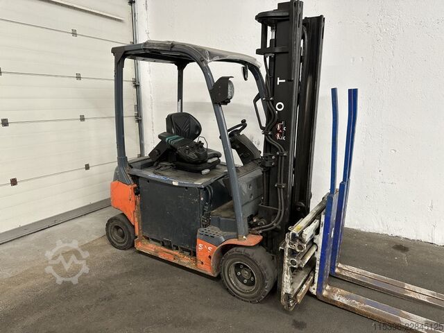 Elektrikli 4 tekerlekli forklift Toyota 8FBM20T - SEITENSCHIEBER - KLAMMER