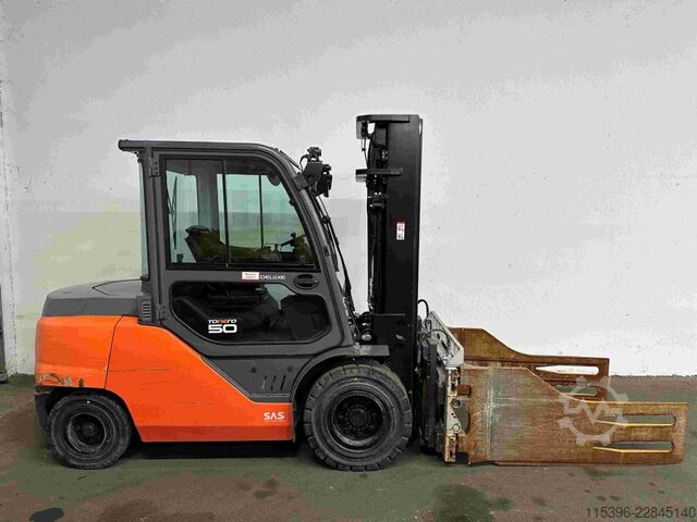 Dizel forklift Toyota 40-8FD50N - TRIPLEX 5 m