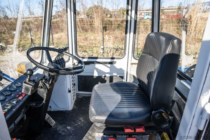 Dizel forklift Svetruck 860/26 - TRIPLEX 5,5 m