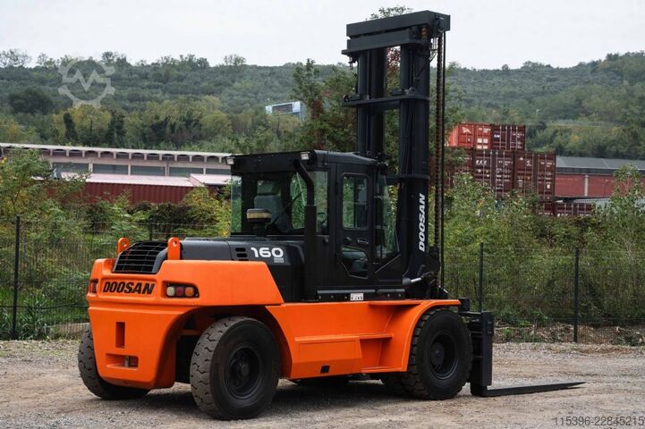 Ağır hizmet tipi forklift - Dizel Doosan D 160 S-5 - nur 4799 Betriebsstunden !!