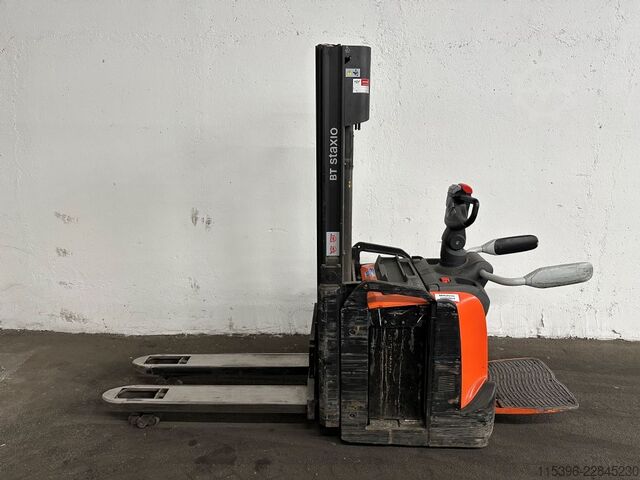 High Lift stacker Toyota SPE 120 L - TRIPLEX 3,9 m