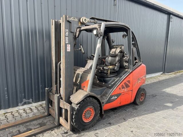 LPG-vorkheftruck Linde H35T-02