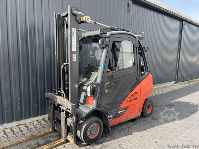 LPG-vorkheftruck Linde H25T-02