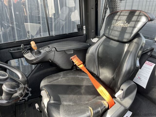 LPG-vorkheftruck Linde H25T-02