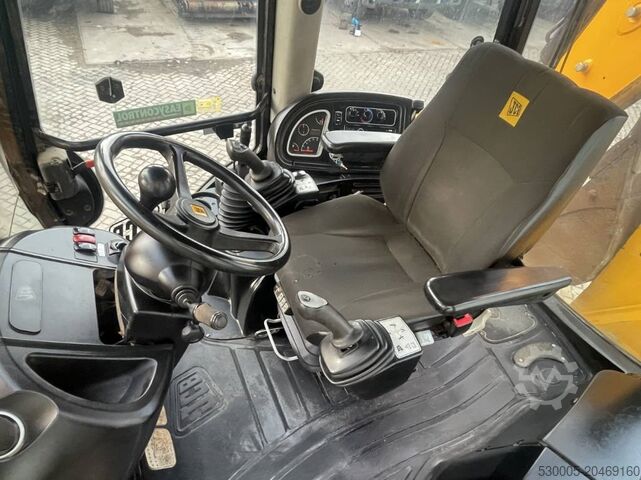 Συνδυασμός εκσκαφέα/φορτωτή JCB 3 CX