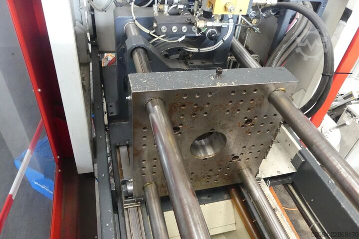  FERROMATIK MILACRON K-TEC 40