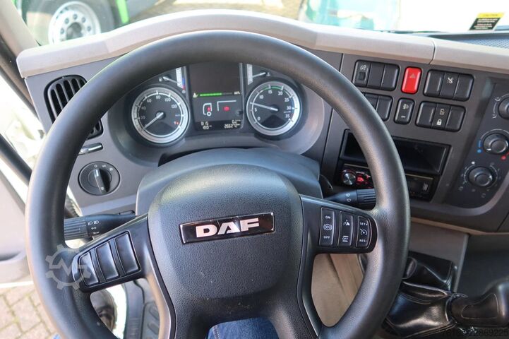  DAF LF 250 LF250 FA Schuifzeil +Dhollandia 1500 kg
