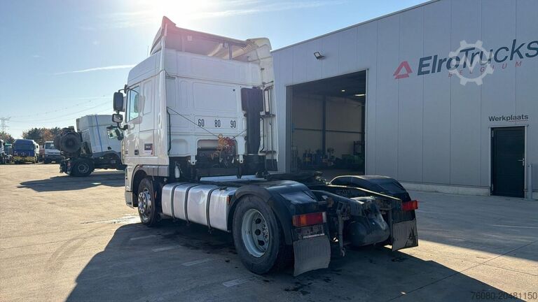 Standaard trekker DAF XF 105.460 (BOITE MANUELLE / MANUAL GEARBOX)