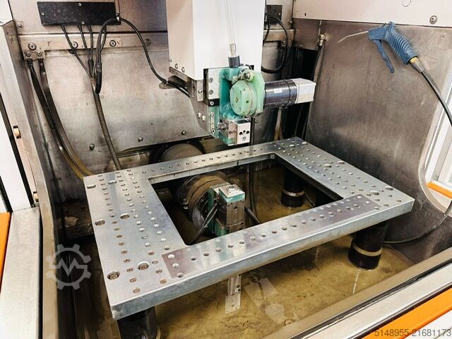 Drahterodiermaschine AGIE CHARMILLES CUT 2000 S