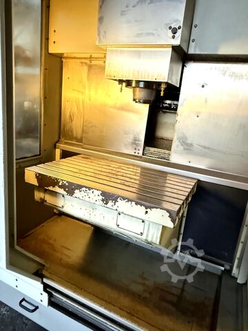 Vertikální obráběcí centrum MIKRON VCP 600