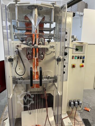 Vul- en sluitmachine Rovema Generalüberholt Fa. Wolf VP220