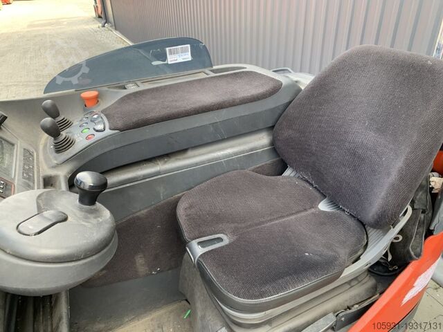 Ajunge la camion Linde R14HD-01