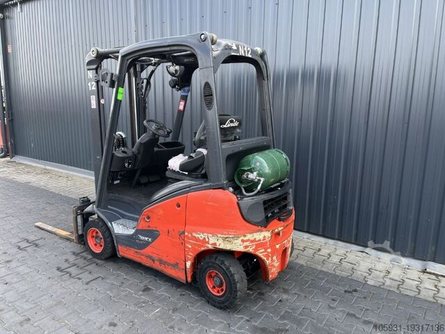LPG-vorkheftruck Linde H14T-01
