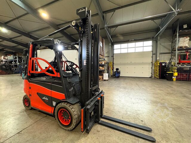 2017 yılı, bakım 07/2027, 11.137 saat Linde E 35/600H-388-01