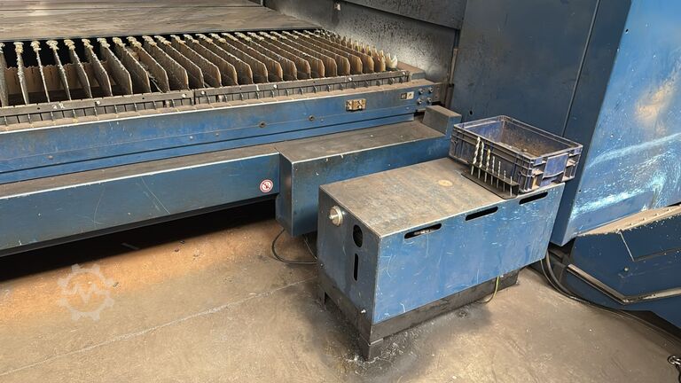 Macchina da taglio laser TRUMPF TruLaser 5040 Fiber