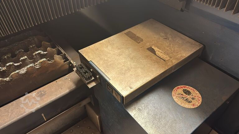 Macchina da taglio laser TRUMPF TruLaser 5040 Fiber