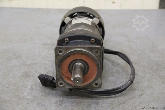 Motoréducteur 1 kW 160 tr/min 24 Volts Gansow 11500 / ZF12