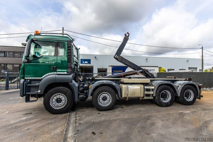 Hook arm system MAN TGS 41.440 BB
