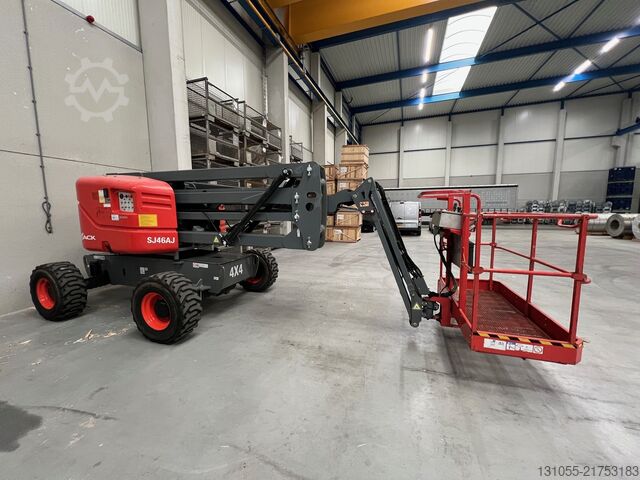 4x4 tahrikli personel yükseltici Skyjack SJ46AJ