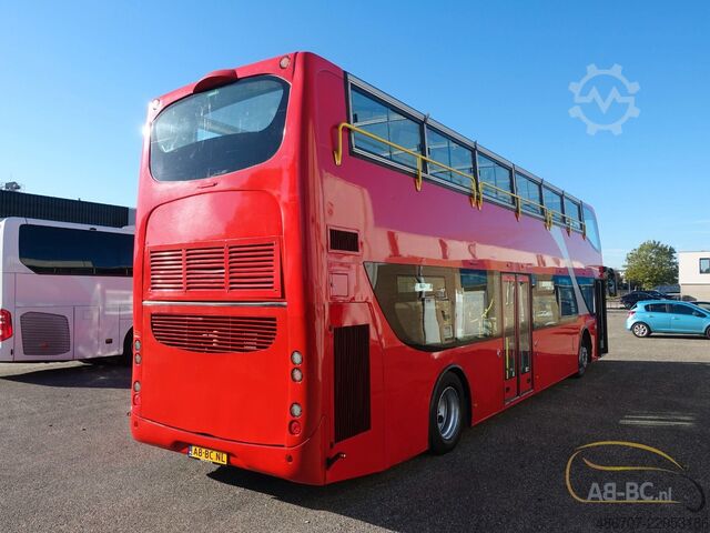 Bus VOLVO UNVI SIGHTSEEING 65 Sitze EURO 5 (2 Stuck)