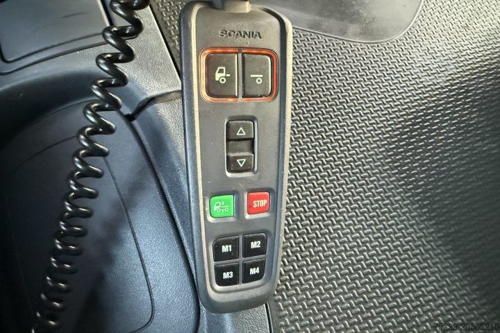 Popelářský vůz Scania P360LB 6x2 Faun / Swiss-Vehicle