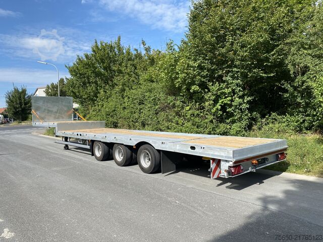 Semiremorcă cu platformă joasă Möslein ST 3-Plato 9,4  3 Achs Satteltieflader Plato 45 t GGfür Fertigteile, Baumaschinen oder Container