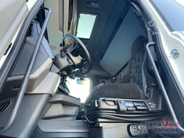 Standaard trekker Scania R 460 A4x2NA DIFF-L RETARDER P-AIRCO VECTO 3 ACC