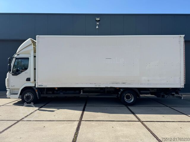 Valigia DAF LF 210 / Tail Lift / 333.000..KM!! / NL truck