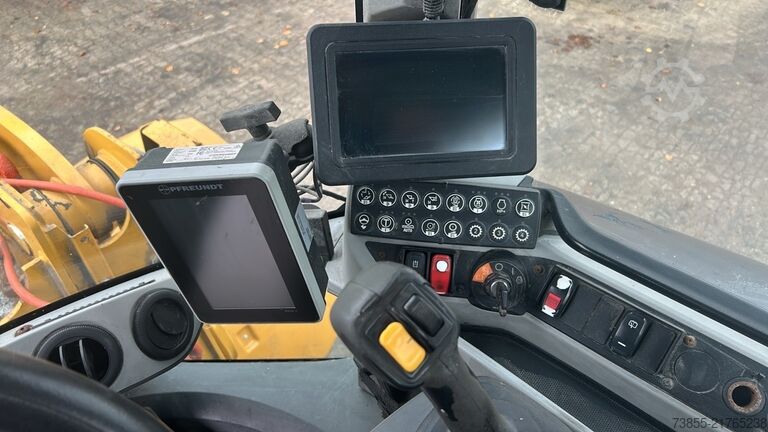 Wheel Loader Caterpillar 930M