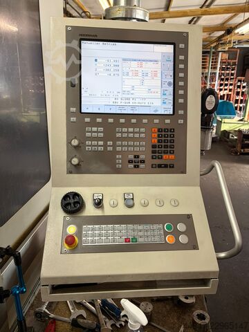 CNC machining centar SPINNER MVC 1000
