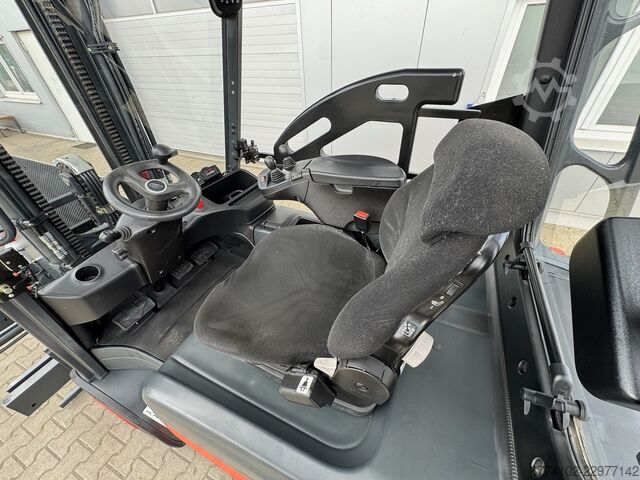 El 4-hjulstruck Linde E30/600HL --EK